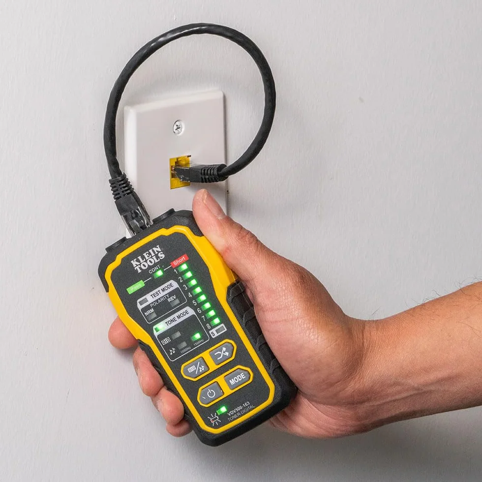 Klein Tools VDV500-920 | Digitales Ton- und Suchgerät Set | Leitungssucher für Netzwerk-, Koax- und Telefonkabel | Signalverfolgung mit Sonde | Profi Kabeltester